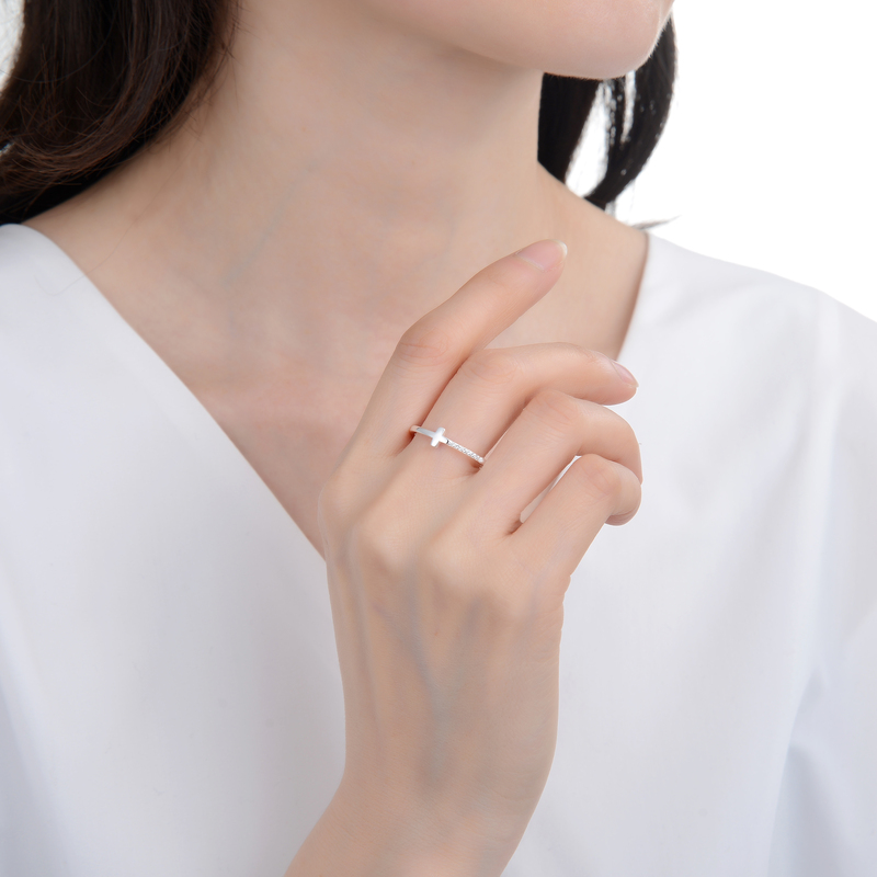 Anillo Fe silver