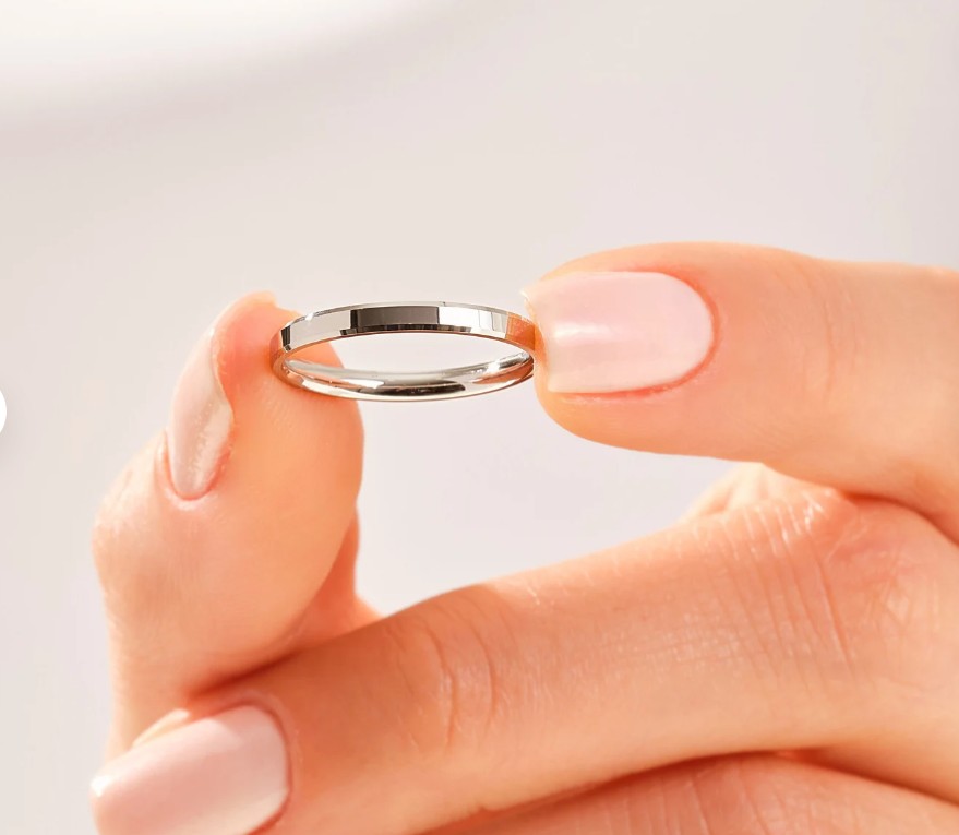 Anillo Confident